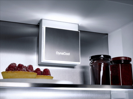 Холодильник MIELE K 7743 E