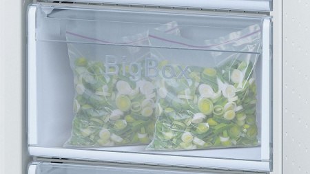 Холодильник Bosch KGN39VC14R графит