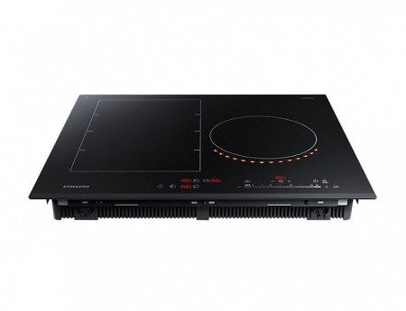 Поверхность SAMSUNG NZ63K7777BK