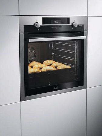 Духовой шкаф AEG BEM 455120 M нержавеющая сталь