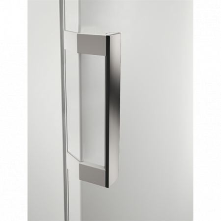 Холодильник AEG RCB63726OW